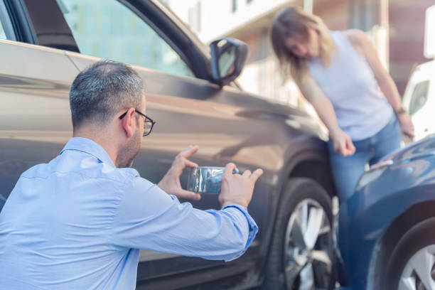 Professional Sr22 Insurance technician working in Balm, FL